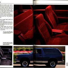 1989 Chevrolet Trucks Full Line Brochure 28-29