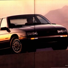 1990 Chevrolet Cars Full Line Brochure 032-033