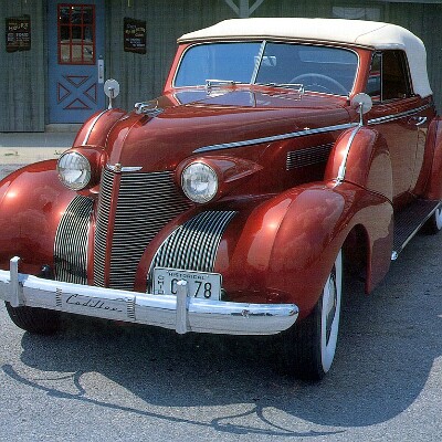 1939-Cadillac-LaSalle