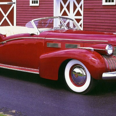 1940-Cadillac-LaSalle