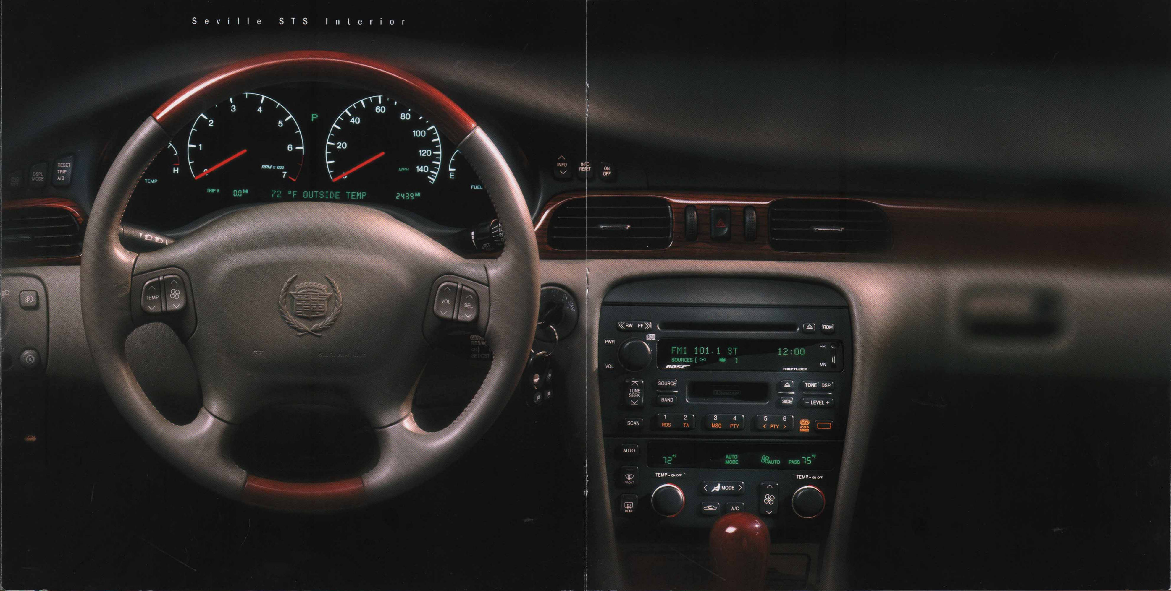 1998_Cadillac_Seville-22-23