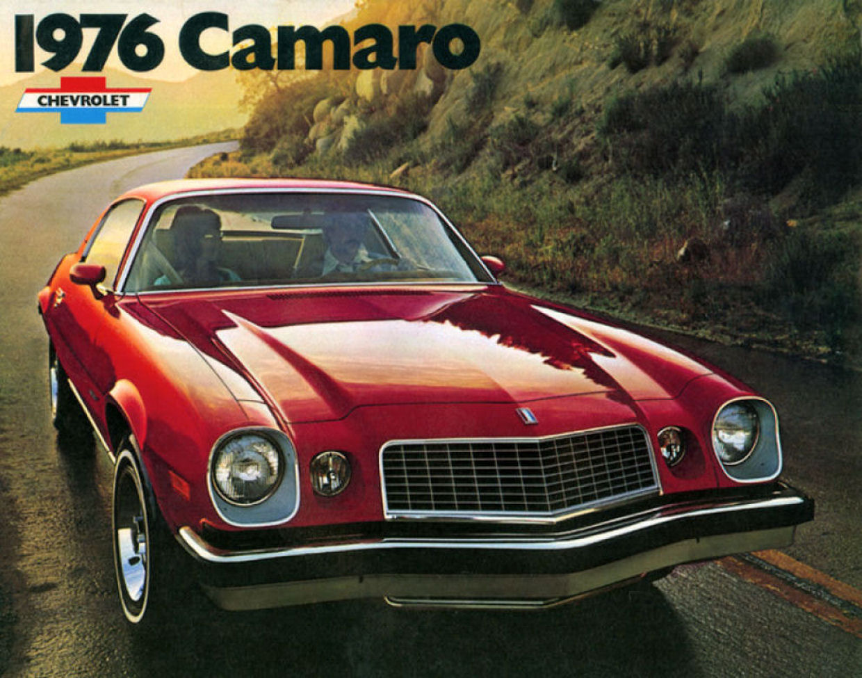 1976_Chevrolet_Camaro-01