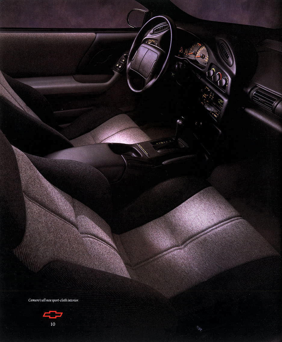 1993_Chevrolet_Camaro-10