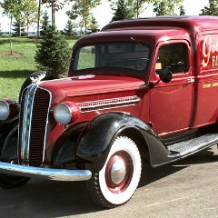 1937-Trucks