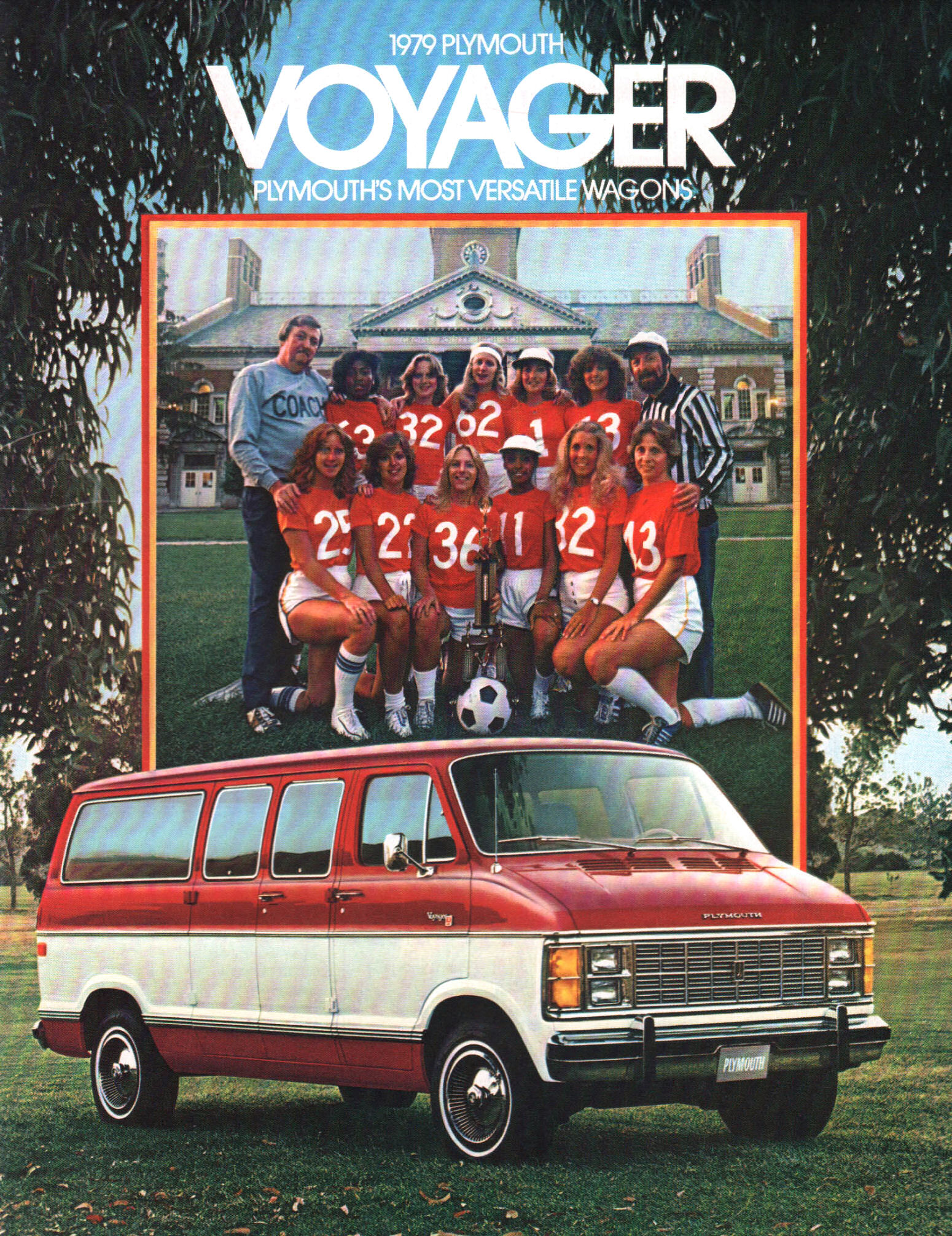 1979_Plymouth_Voyager-01