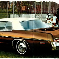1974_Dodge_Monaco-10-11