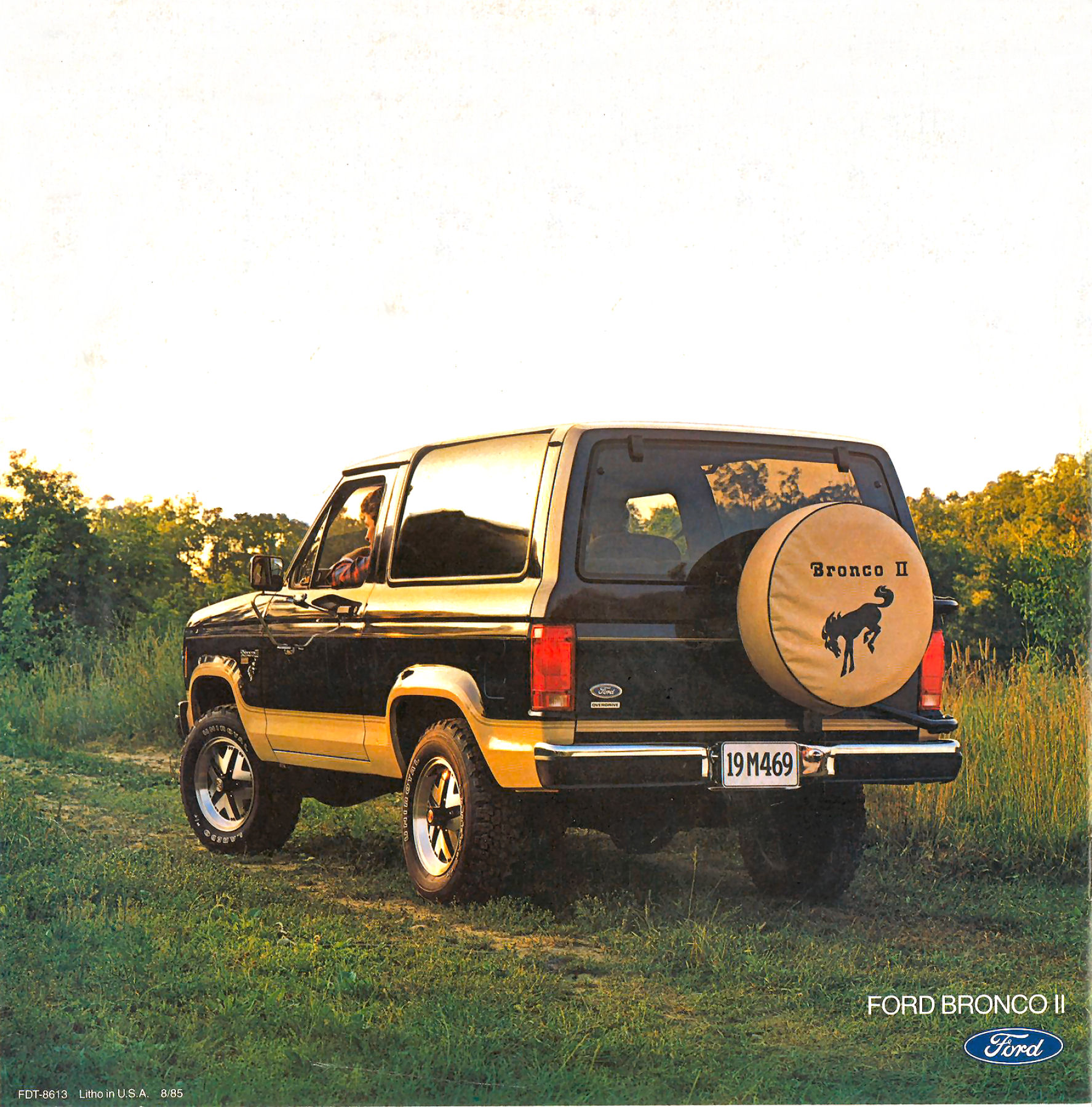 1986_Ford_Bronco_II-18