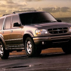 1999_Ford_Explorer-04