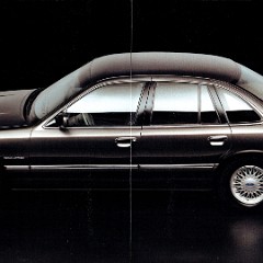 1992_Ford_Crown_Victoria_Prestige-03-04