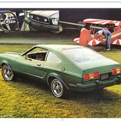 1977_Ford_Mustang_II-03