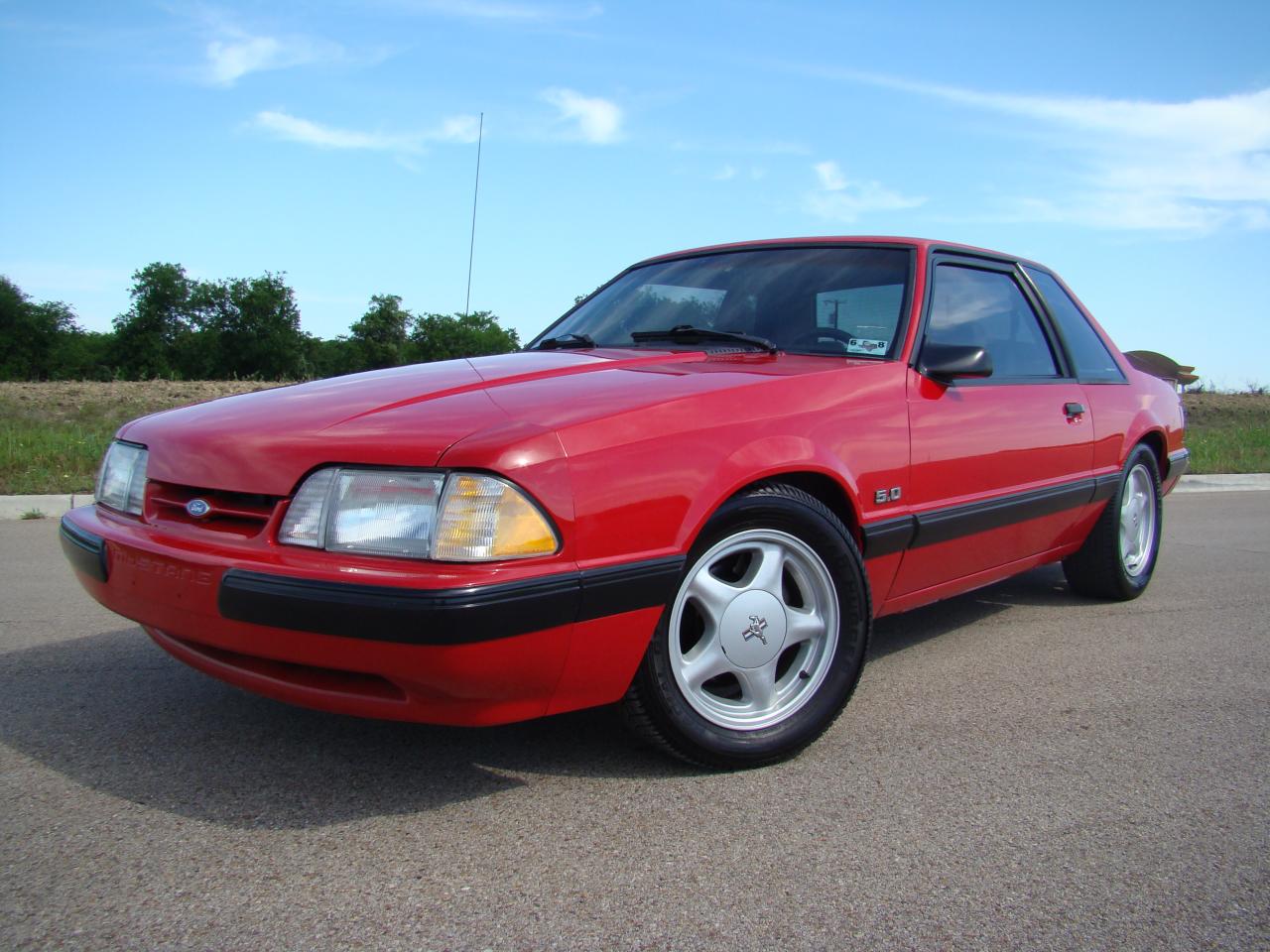 1991_Ford_Mustang