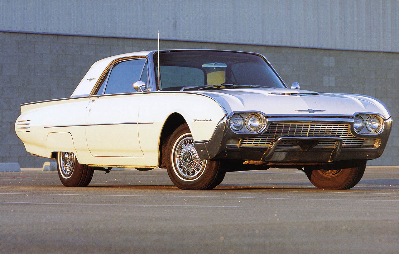 1961_Ford_Thunderbird