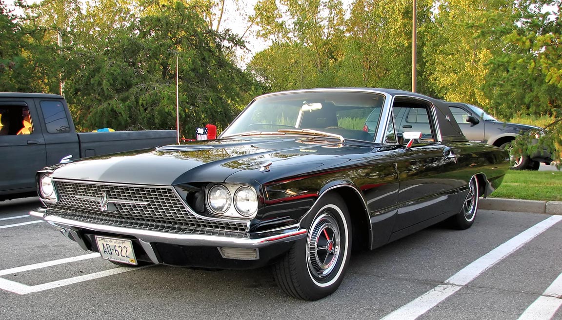 1966_Ford_Thunderbird