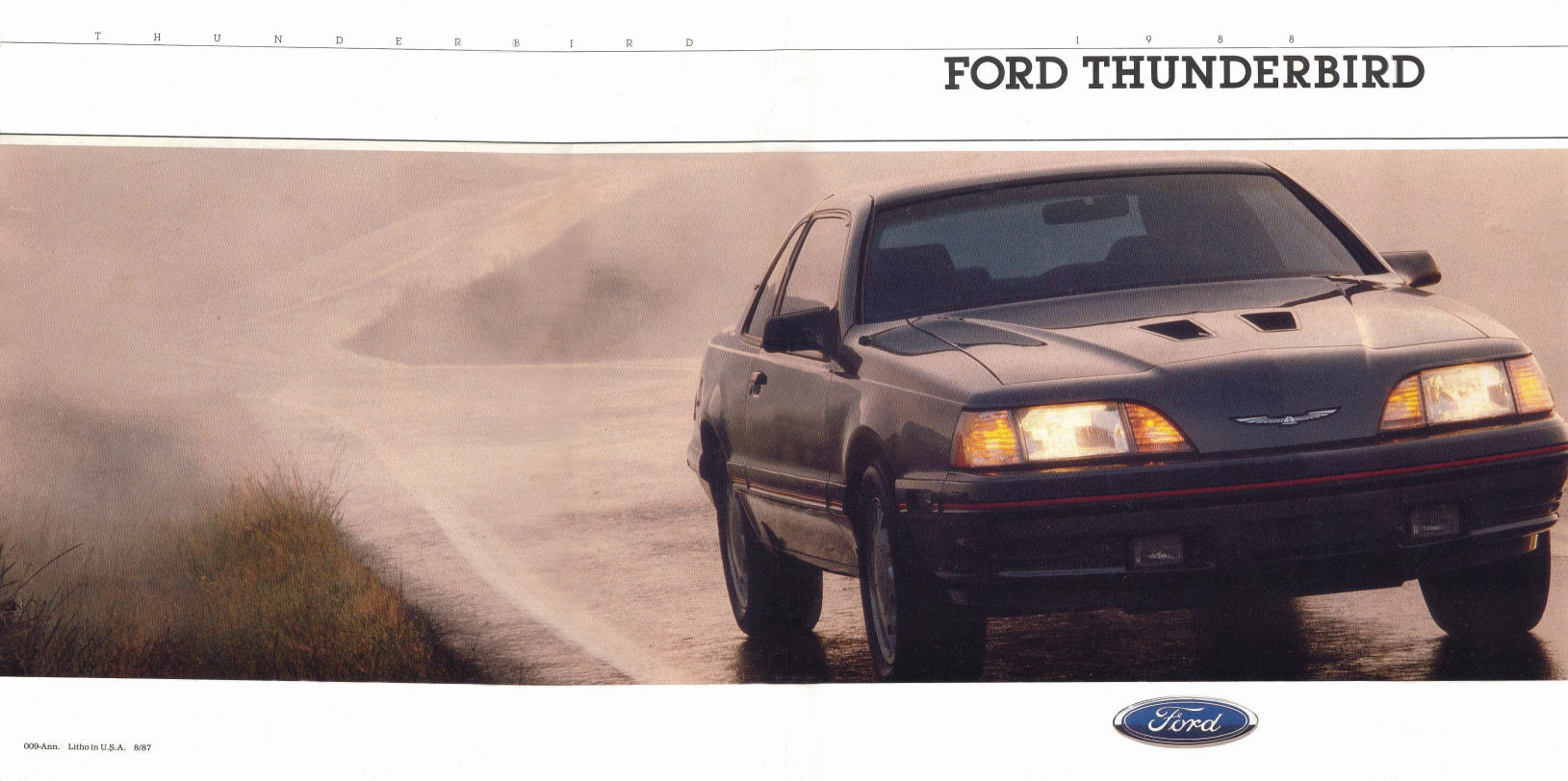 1988_Ford_Thunderbird-22-23