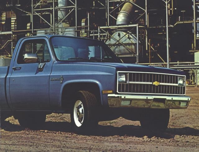 1982_Chevy_Pickups-07