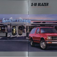 1988 Chevrolet S-10 Blazer Brochure 22-00