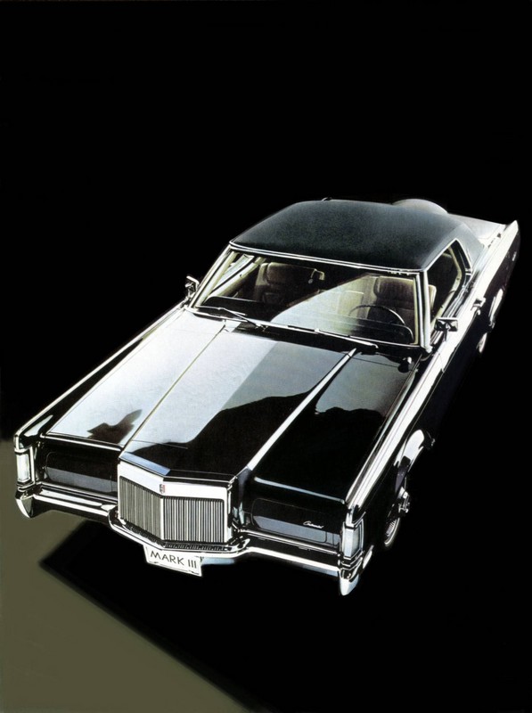 1968_Continental_Mark_III-04