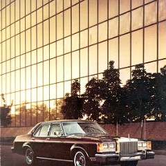1977-half-Lincoln-Versailles-Brochure