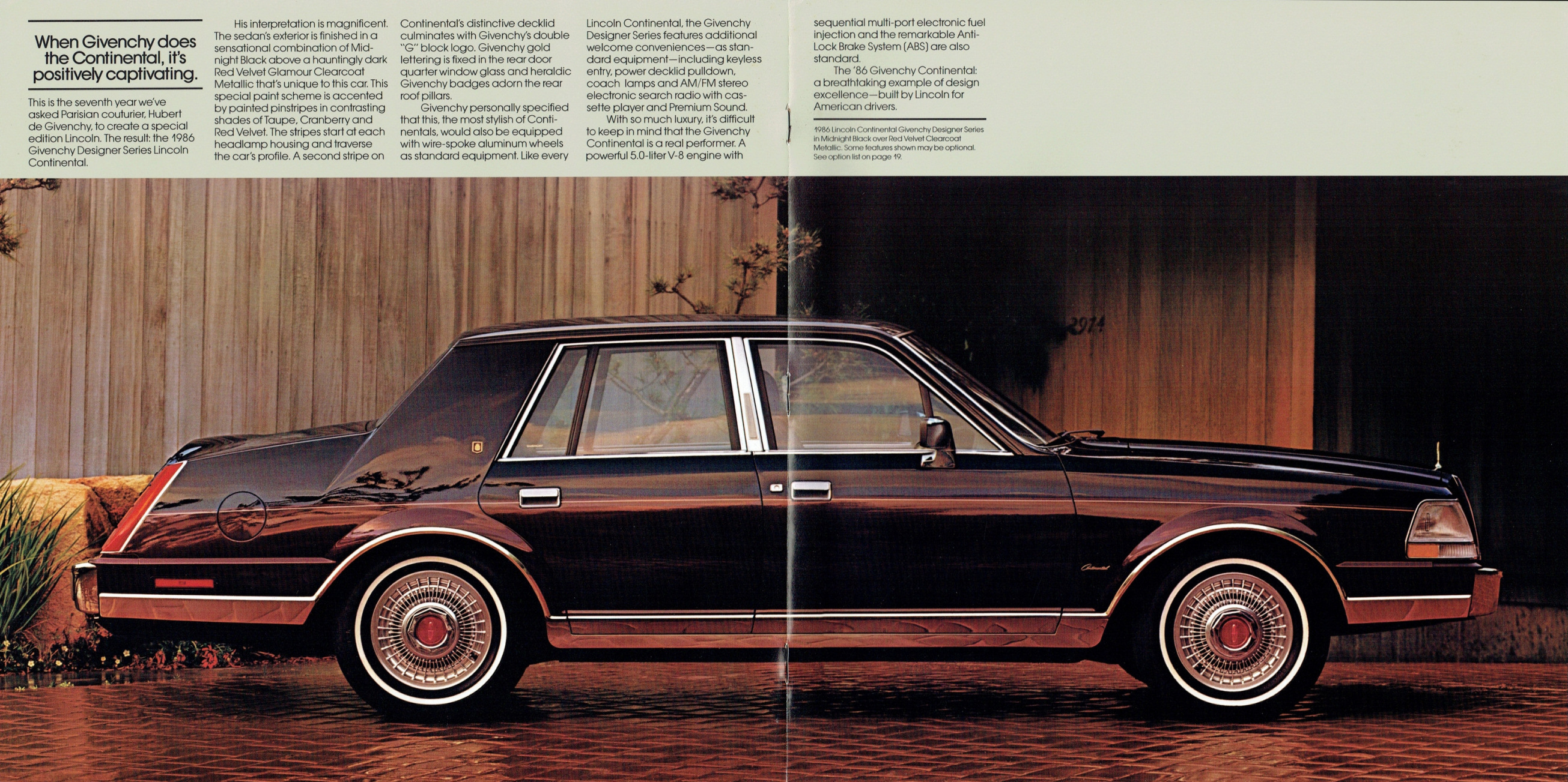 1986_Lincoln_Continental-12-13