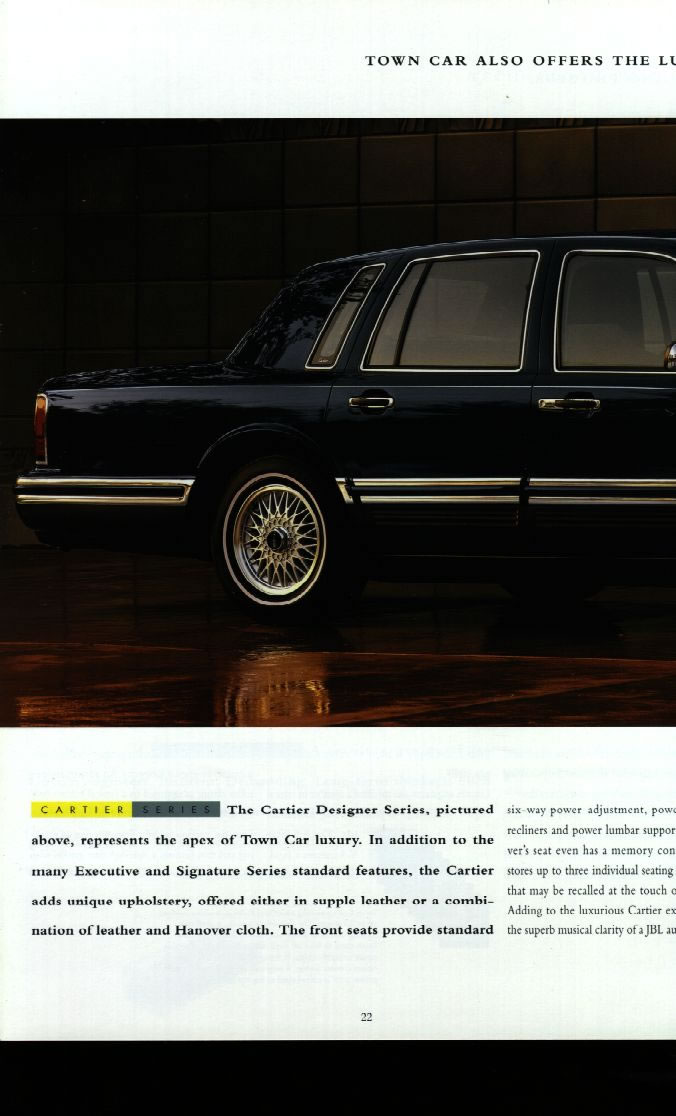 1994_Lincoln_Town_Car-19