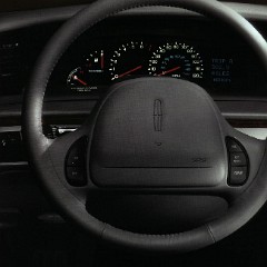 1996_Lincoln_Continental-10