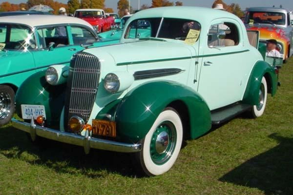 1935_Oldsmobile