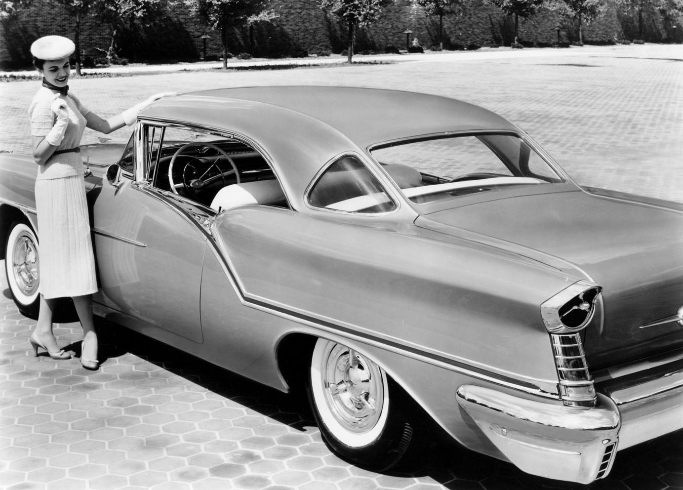 1957_Oldsmobile_Press_Release-08