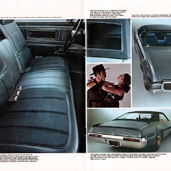 1969_Oldsmobile_Toronado-04-05