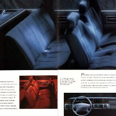 1992_Oldsmobile_Full_Line_Prestige-72-73