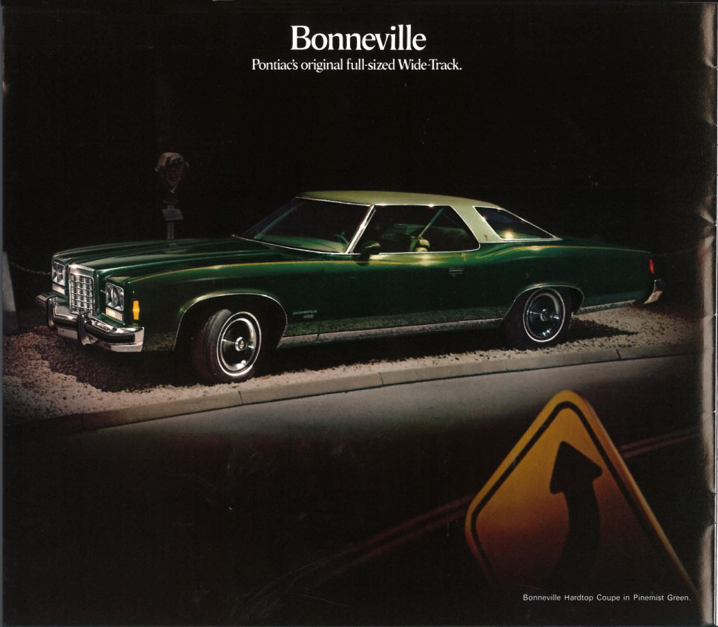 1974_Pontiac_Full_Line_Prestige-06