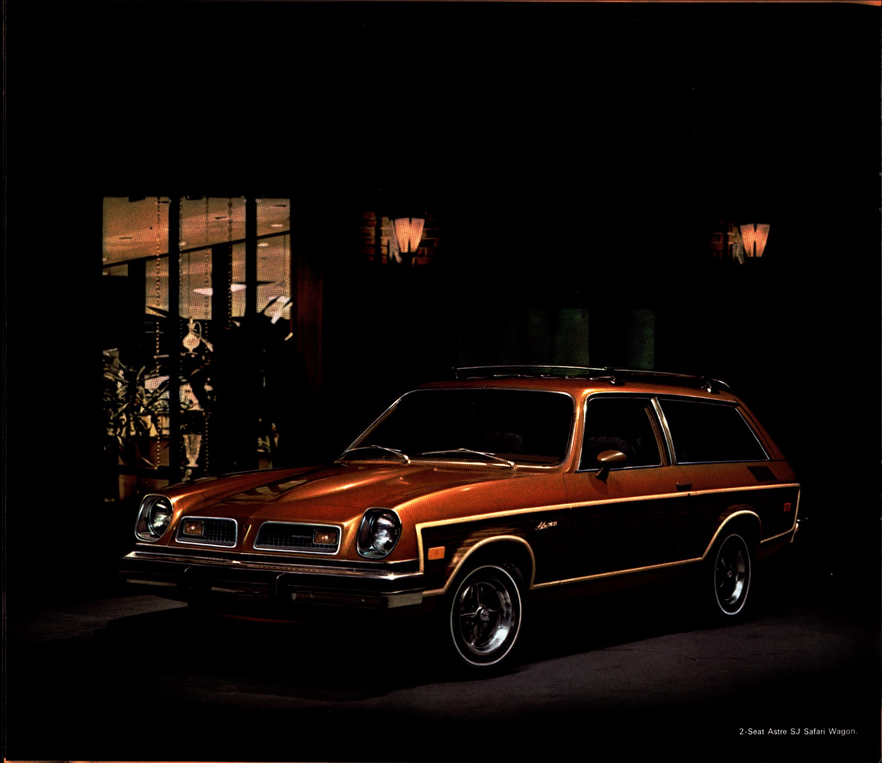 1975 Pontiac Full Line Prestige Brochure 04