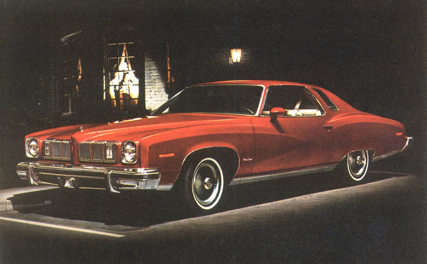 1975_Pontiac_Postcard-04a