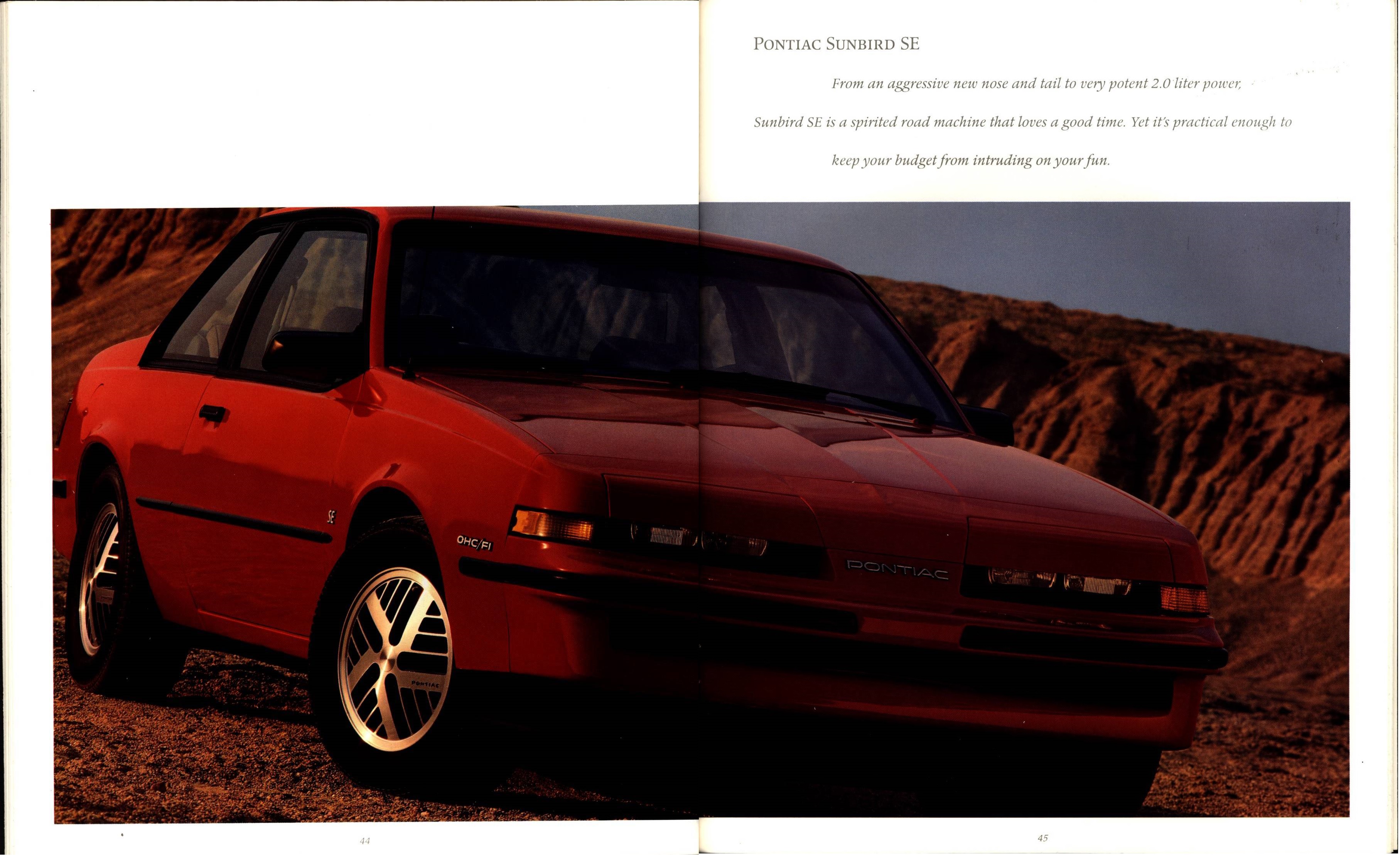 1987 Pontiac Full Line Prestige Brochure 44-45