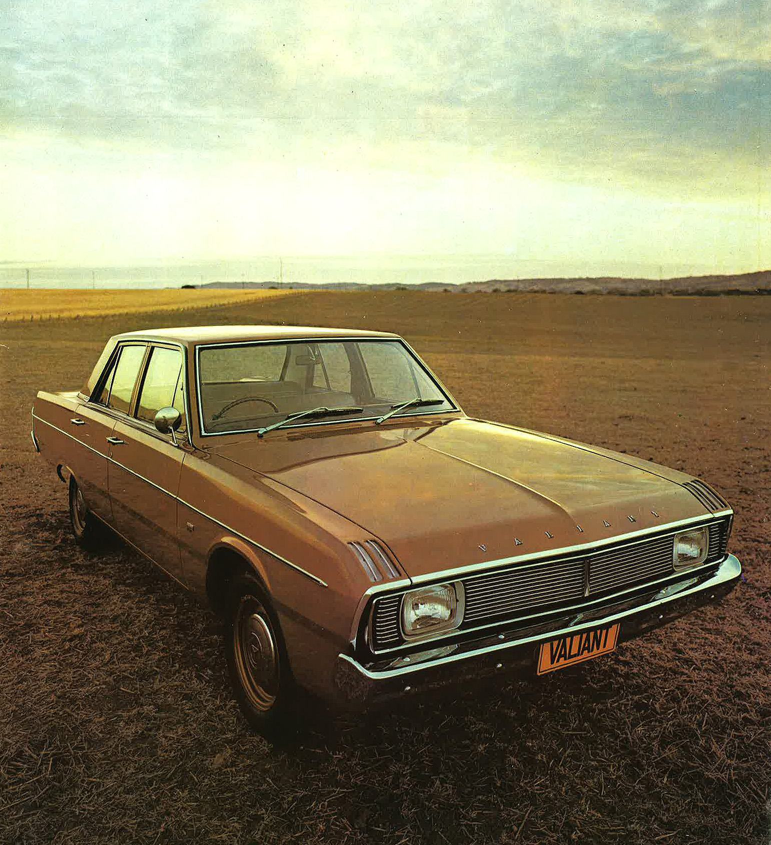 1970 Valiant VG 14pg - Australia page_10