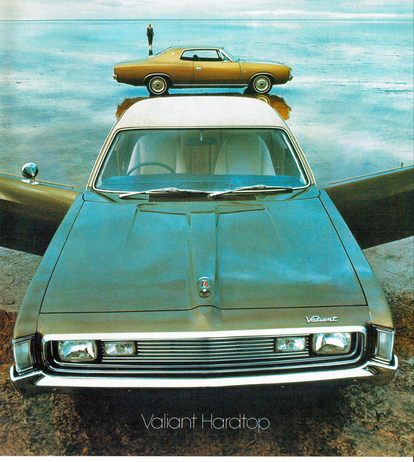 1971_Chrysler_VH_Valiant_Hardtop-01